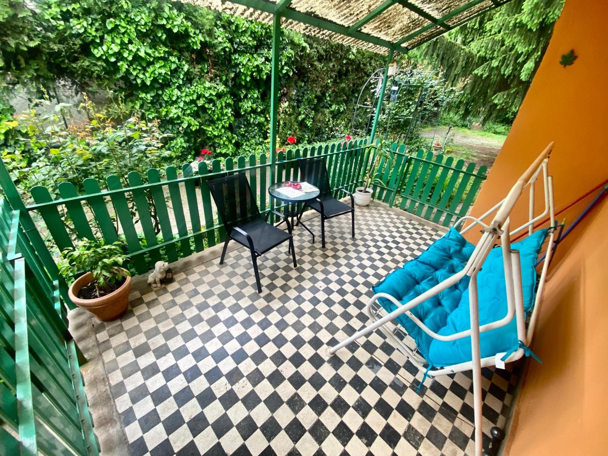 Apartment Grany's Retro Near Budapest Airport Vecsés